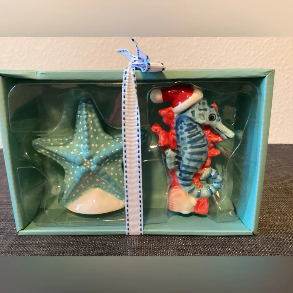 Coastal Holiday Starfish & Seahorse Figurine Set - Blue